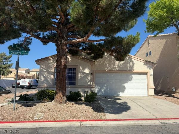7821 SUNGROVE Court , Las Vegas, NV 89131