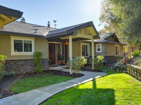 11763 Skylark Ct, Auburn, CA 95602
