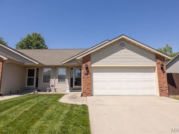 10926 Kentfield Drive , Lebanon, IL 62254