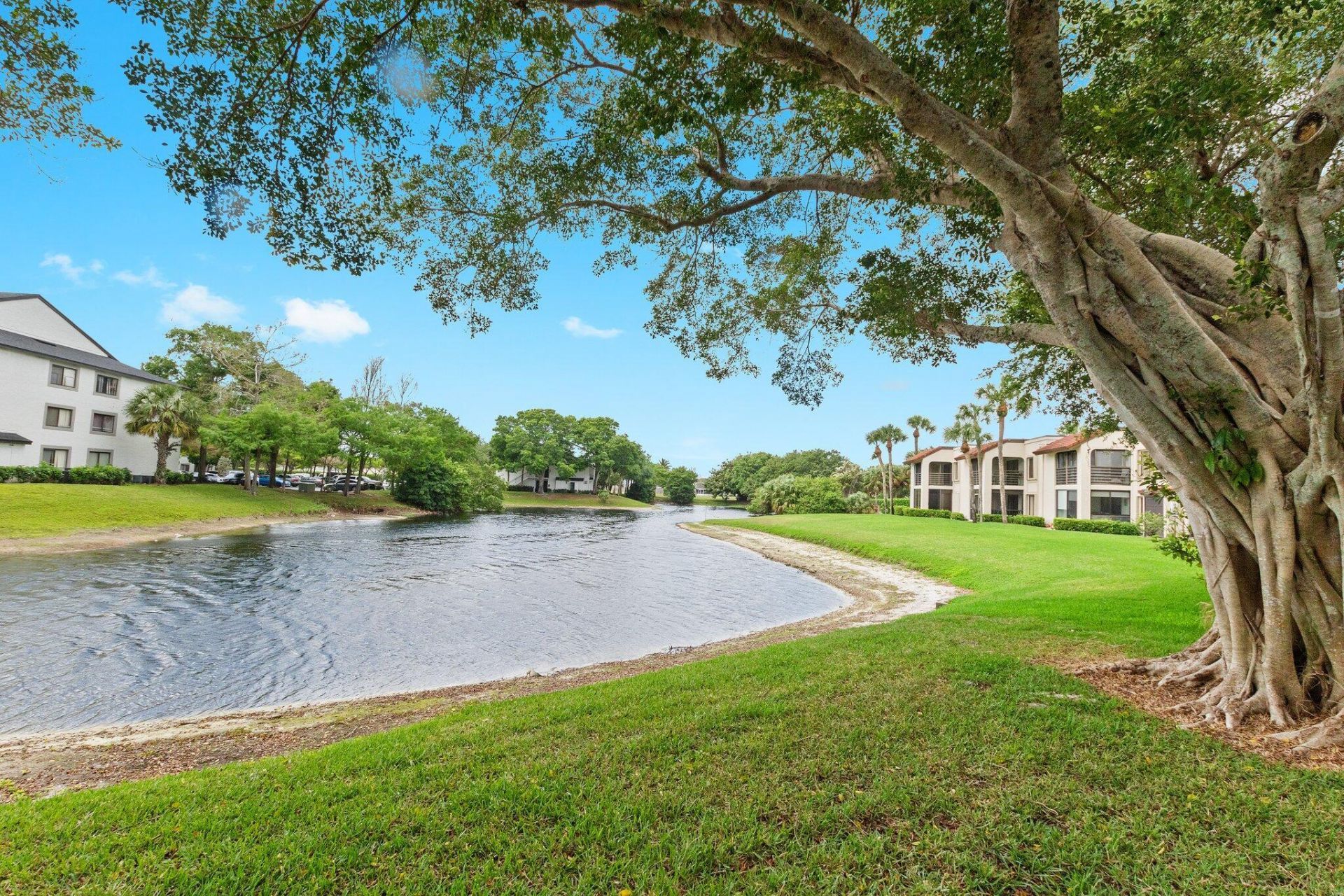 5380 Cedar Lake Drive, Unit 304, Boynton Beach, FL 33437 Photo