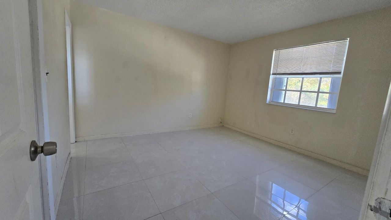 1290 NE 142nd Street, Unit 2, North Miami, FL 33161 Photo