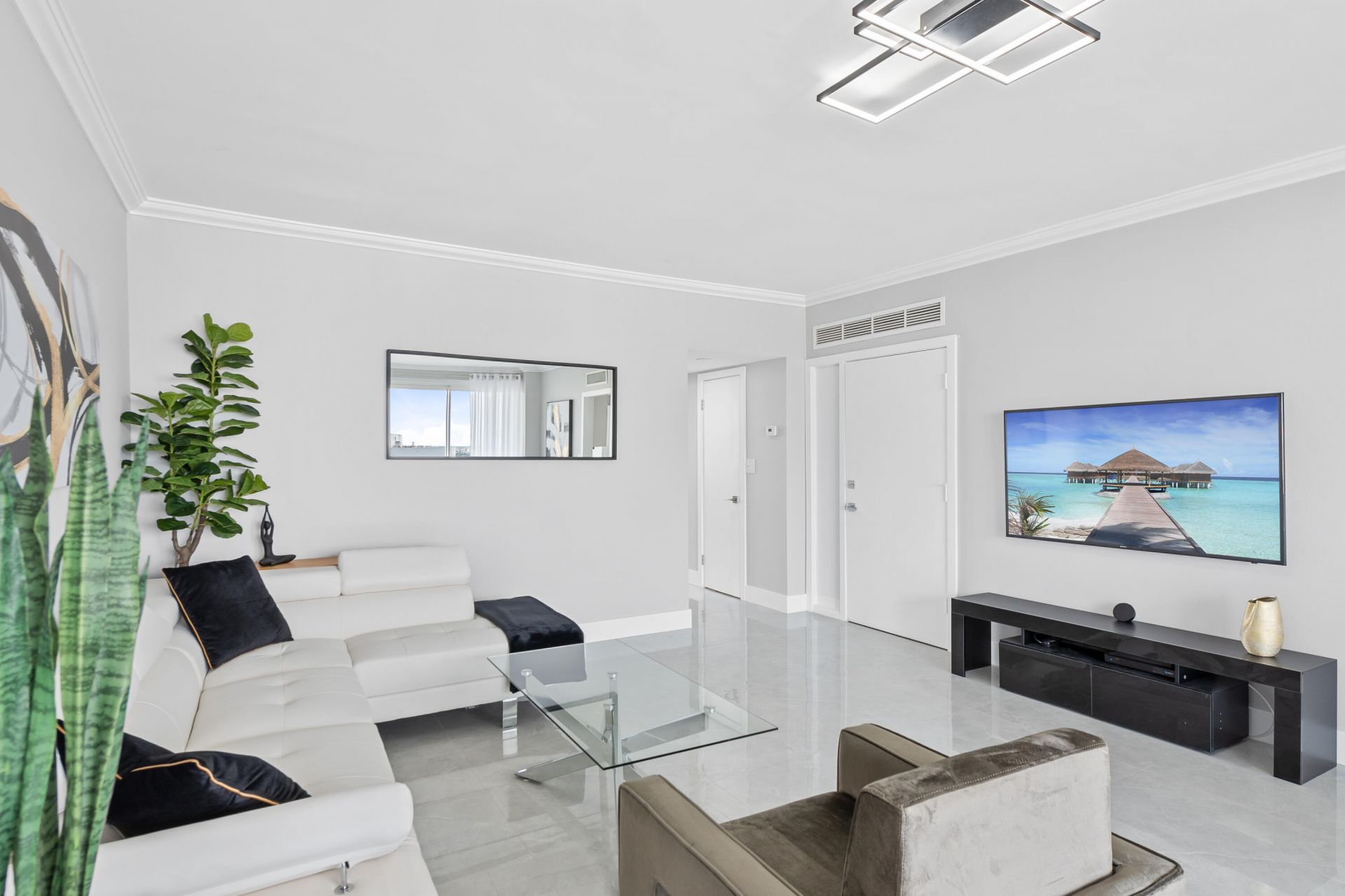 2800 E Sunrise Boulevard, Unit 19d, Fort Lauderdale, FL 33304 Photo