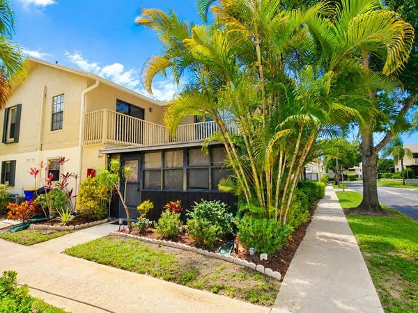 7442 SE Jamestown Terrace, Hobe Sound, FL 33455