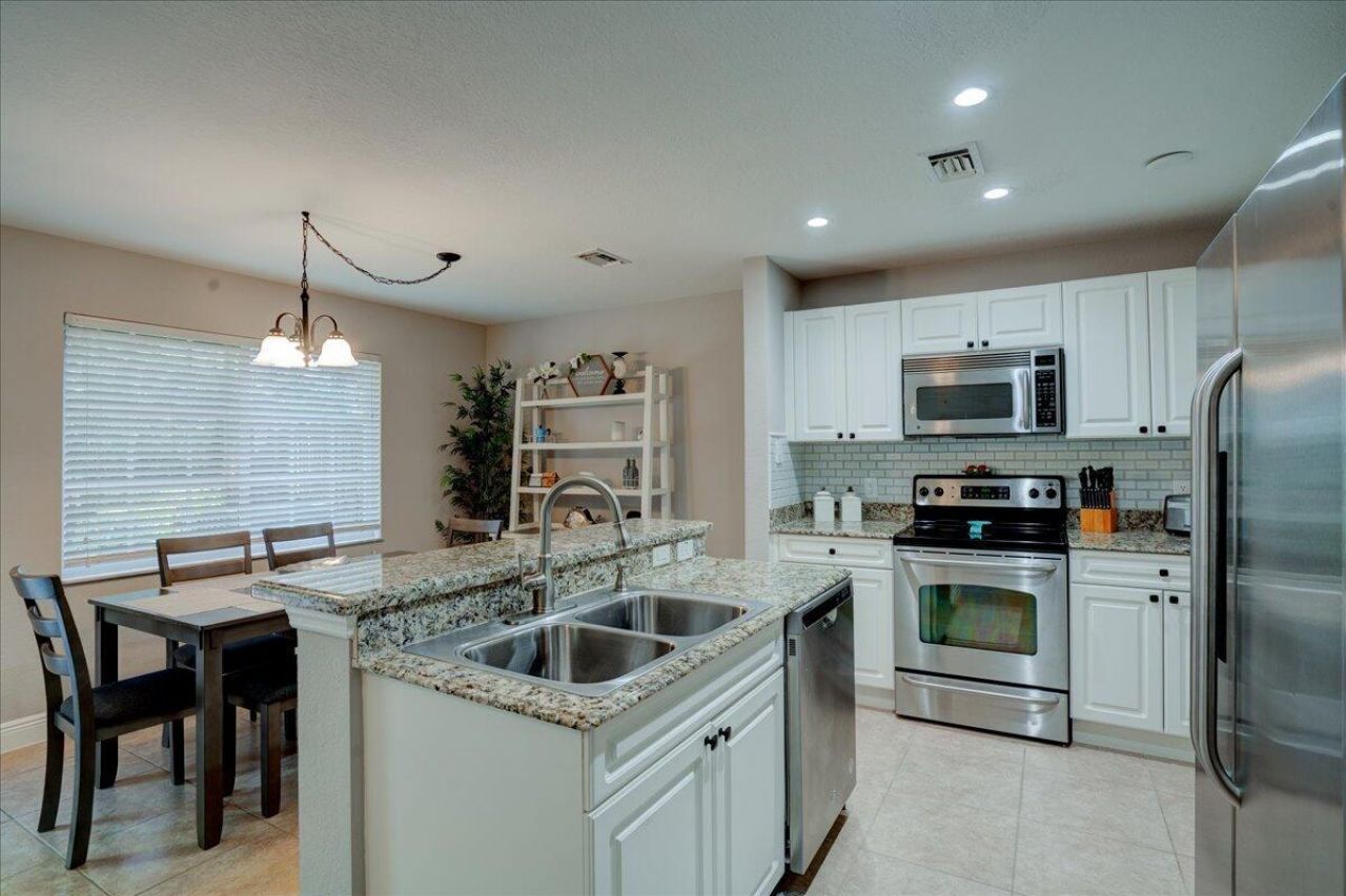 6633 Old Farm Trail, Boynton Beach, FL 33437 Photo