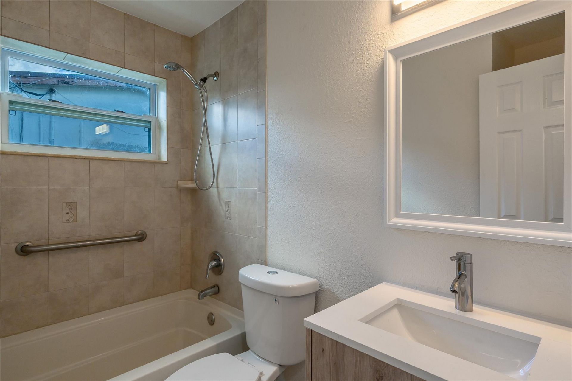 2941 NW 11th Court, Fort Lauderdale, FL 33311 Photo