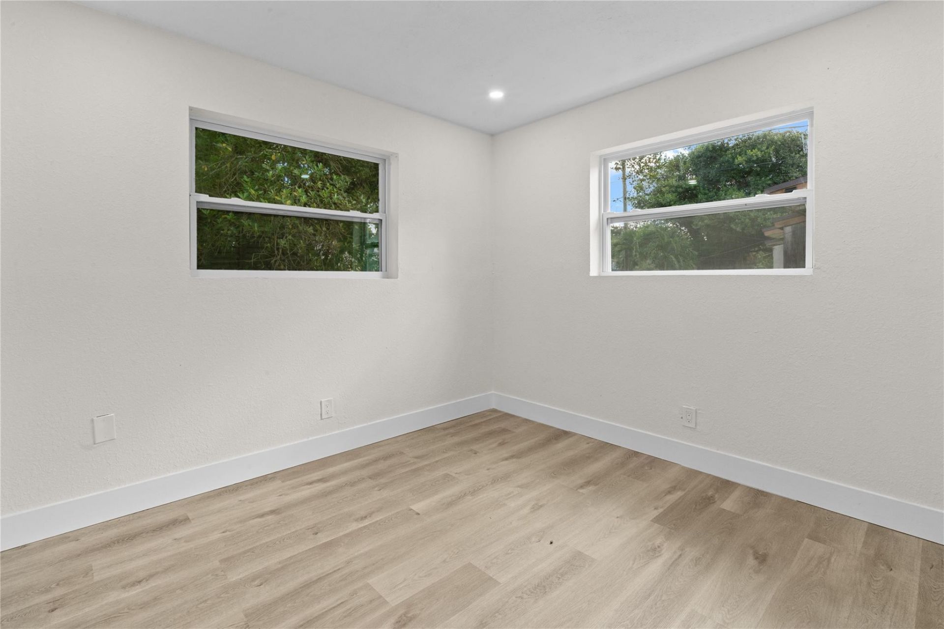 2941 NW 11th Court, Fort Lauderdale, FL 33311 Photo