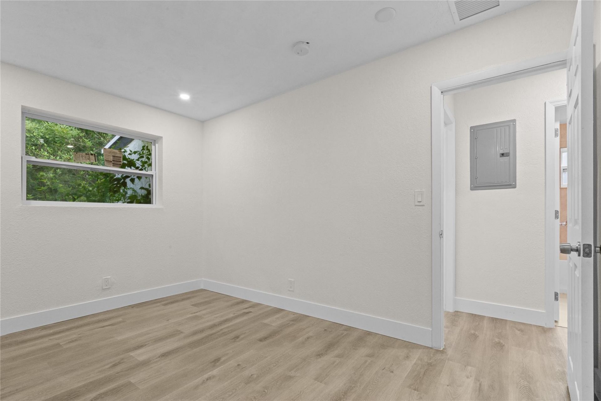 2941 NW 11th Court, Fort Lauderdale, FL 33311 Photo