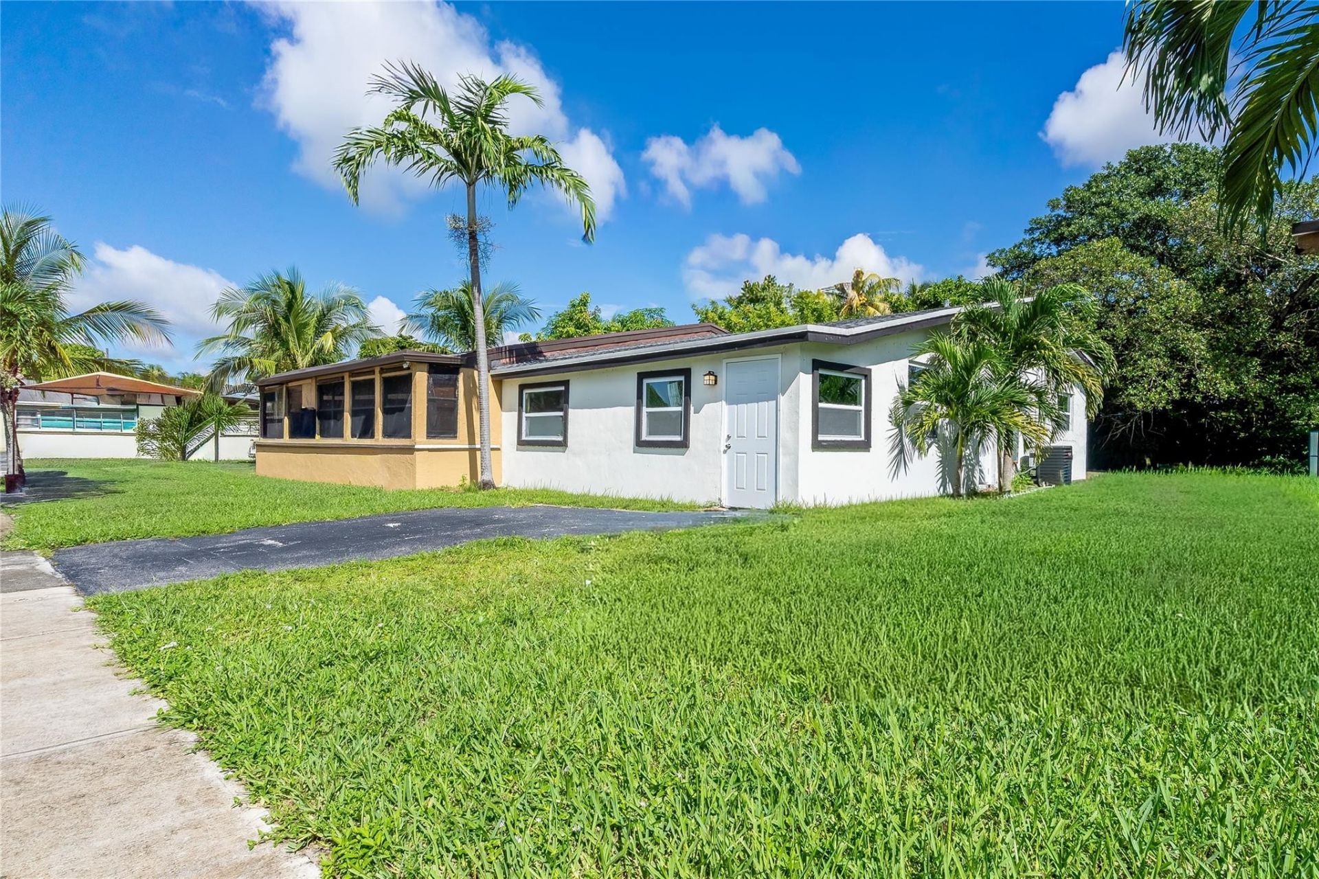2941 NW 11th Court, Fort Lauderdale, FL 33311 Photo