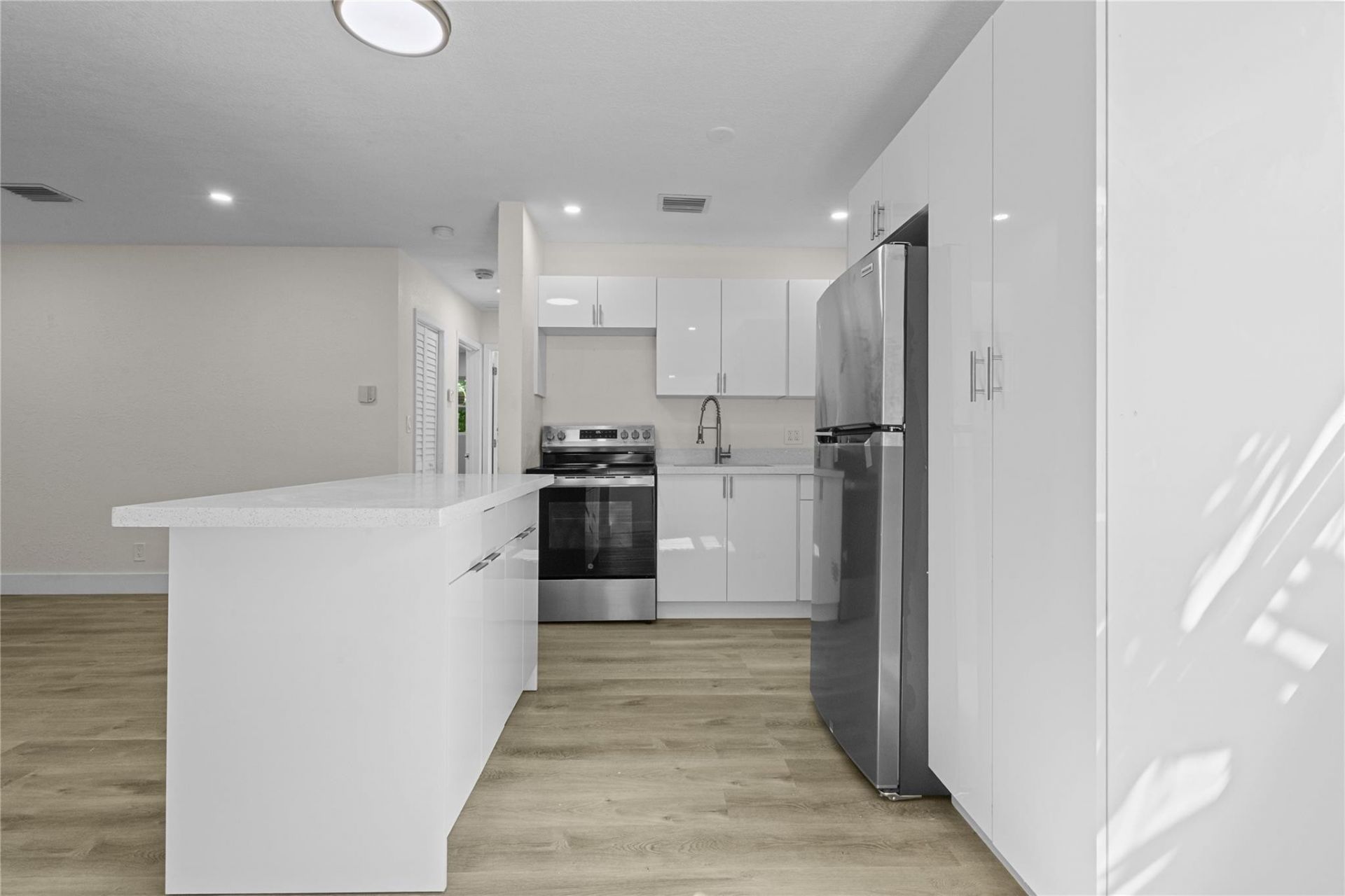 2941 NW 11th Court, Fort Lauderdale, FL 33311 Photo