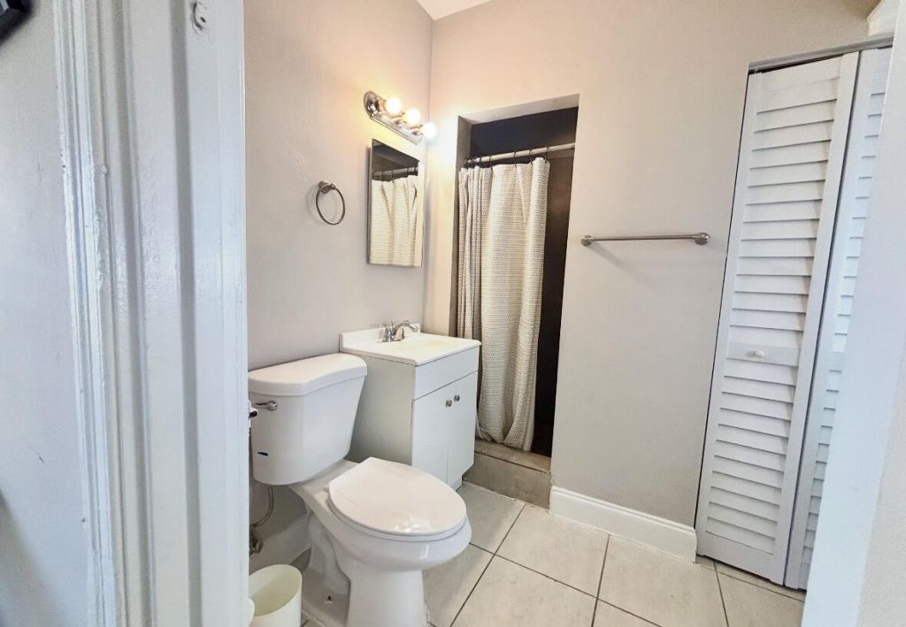 201 S Ocean Boulevard, Unit 2, Boca Raton, FL 33432 Photo