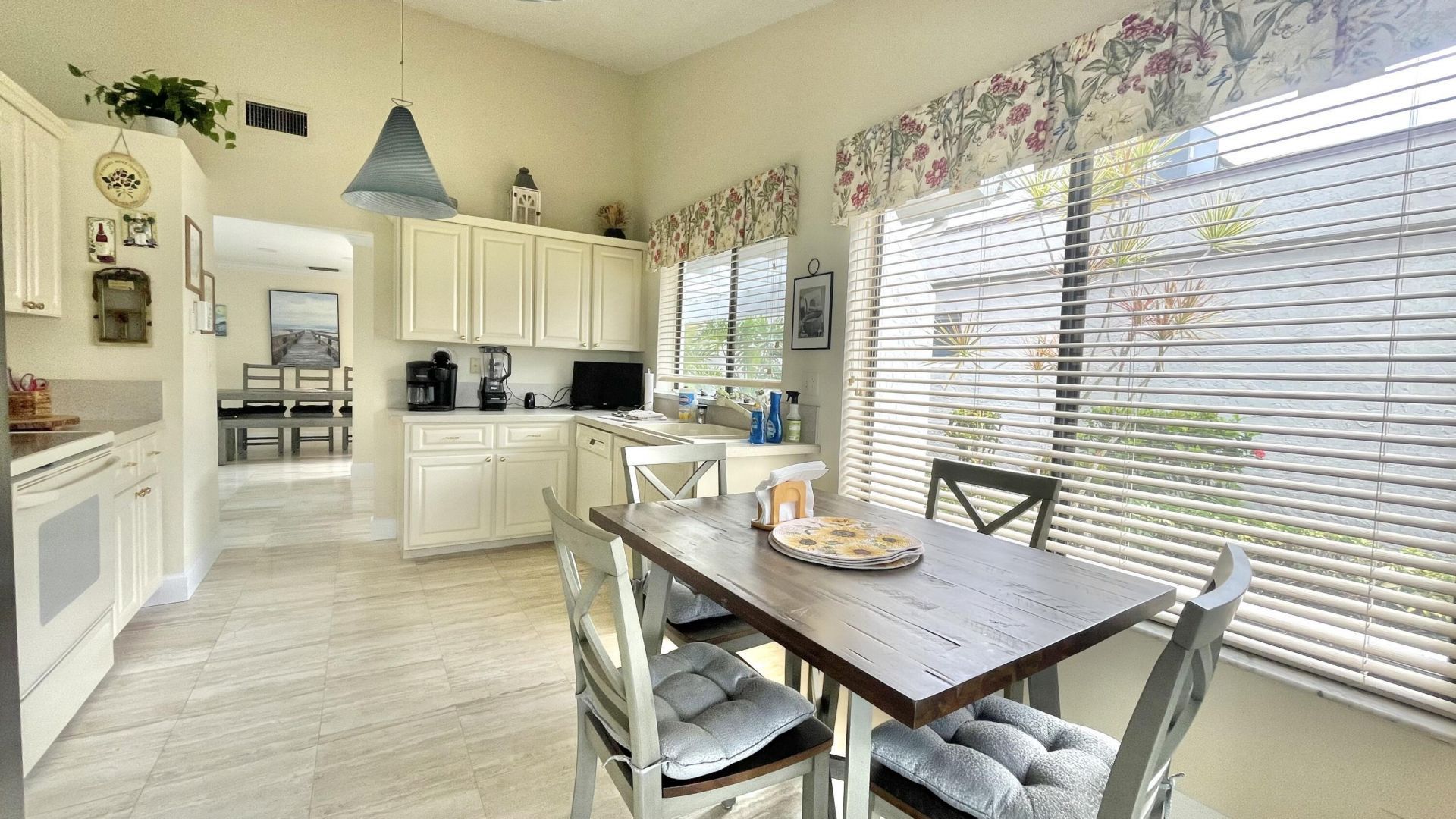 5662 Ainsley Court, Boynton Beach, FL 33437 Photo