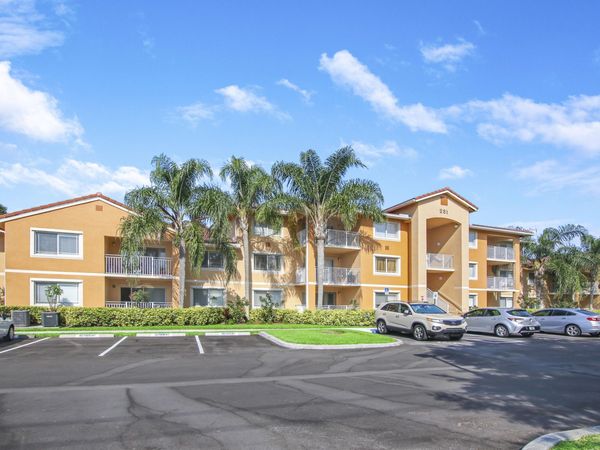 281 SW Palm Drive, Unit 106, Port St. Lucie, FL 34986