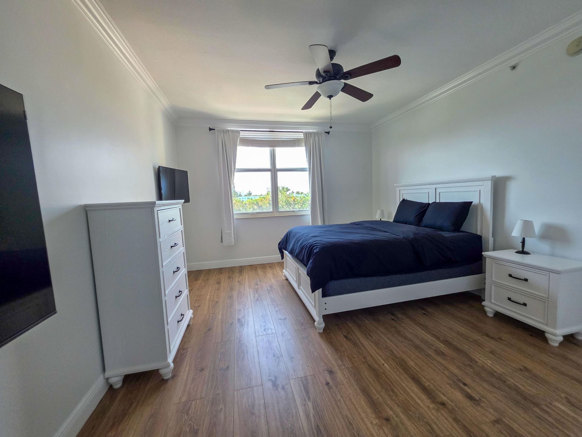 806 E Windward Way, Unit 323, Lantana, FL 33462 Photo