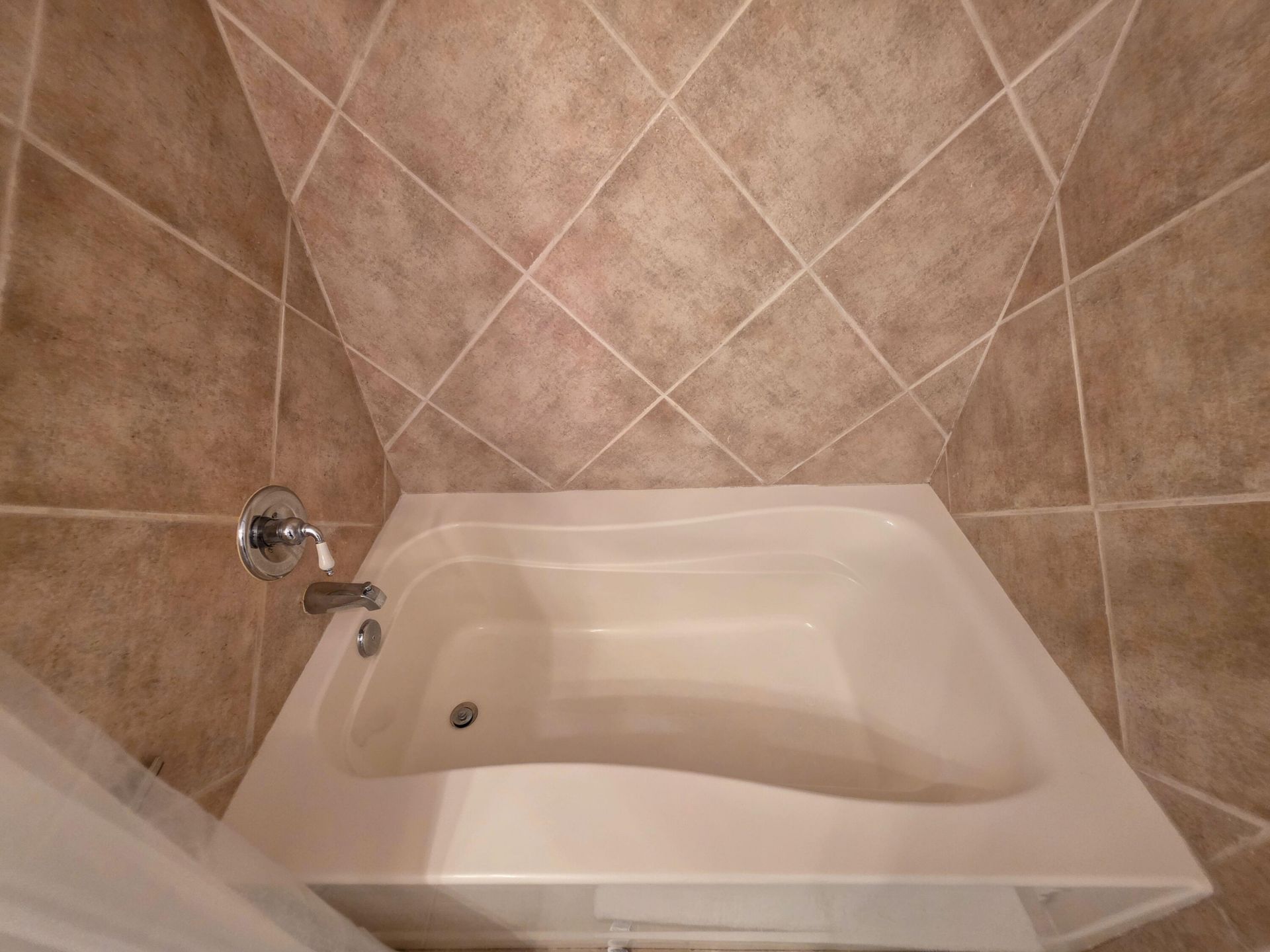 806 E Windward Way, Unit 323, Lantana, FL 33462 Photo