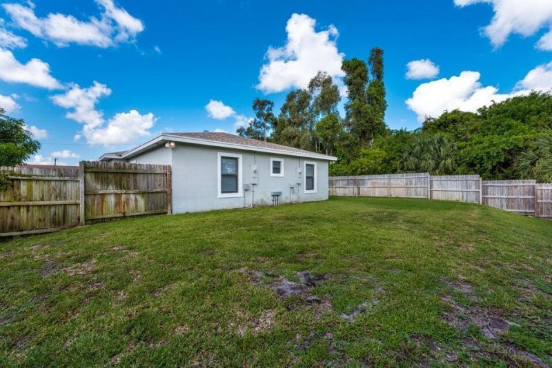 4743 Myla Lane, West Palm Beach, FL 33417 Photo