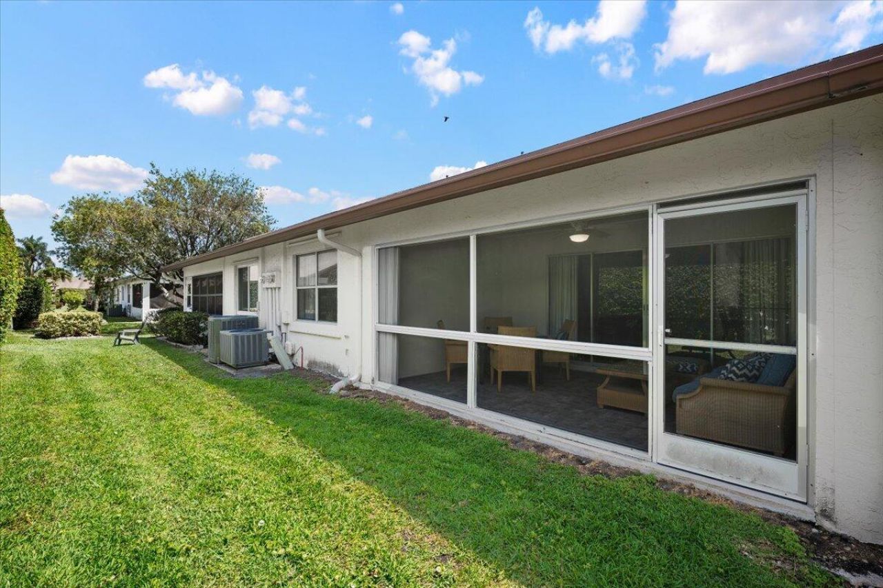 129 Moccasin Trail S, Jupiter, FL 33458 Photo