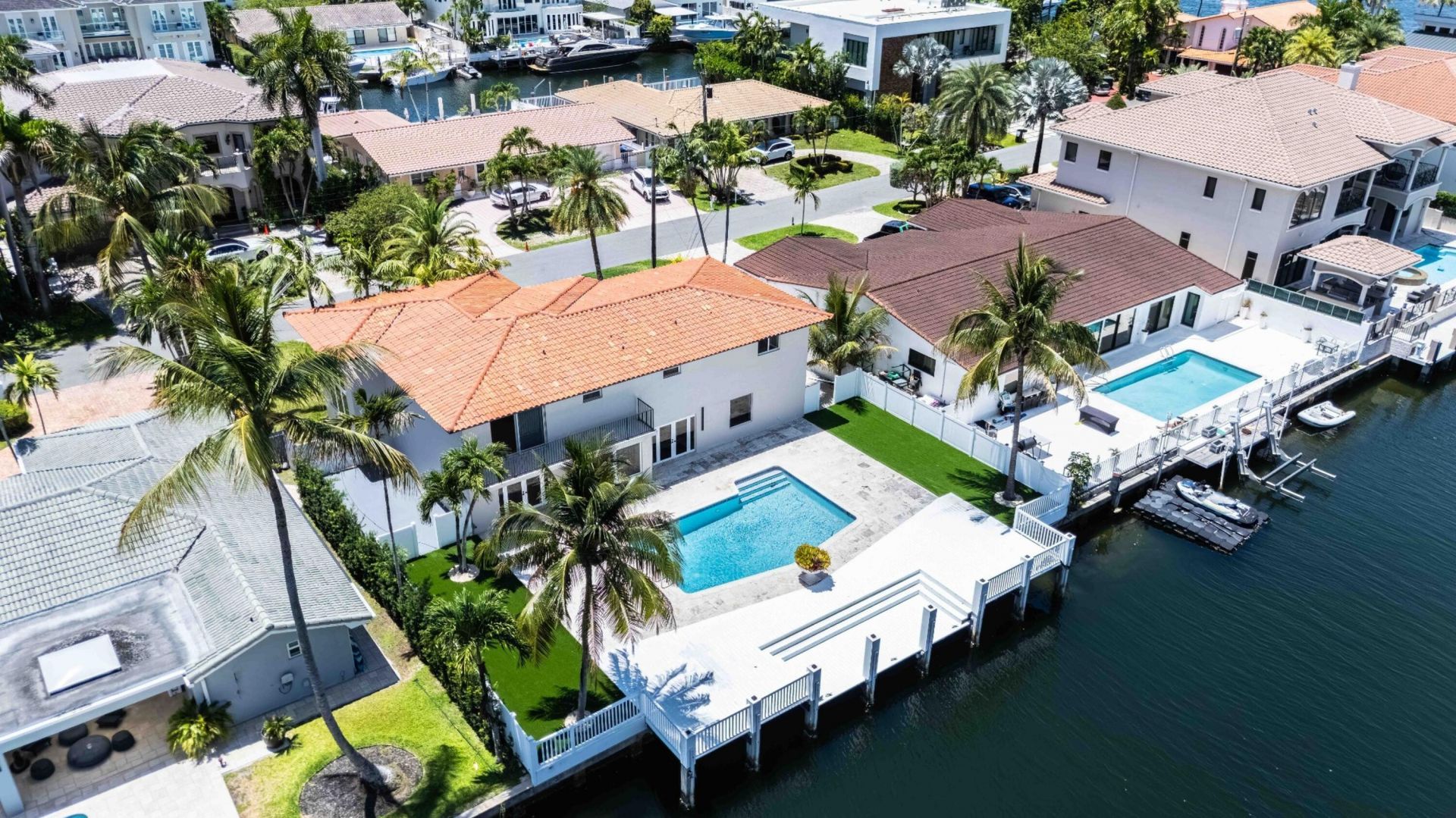 3341 NE 170th Street, North Miami Beach, FL 33160 Photo
