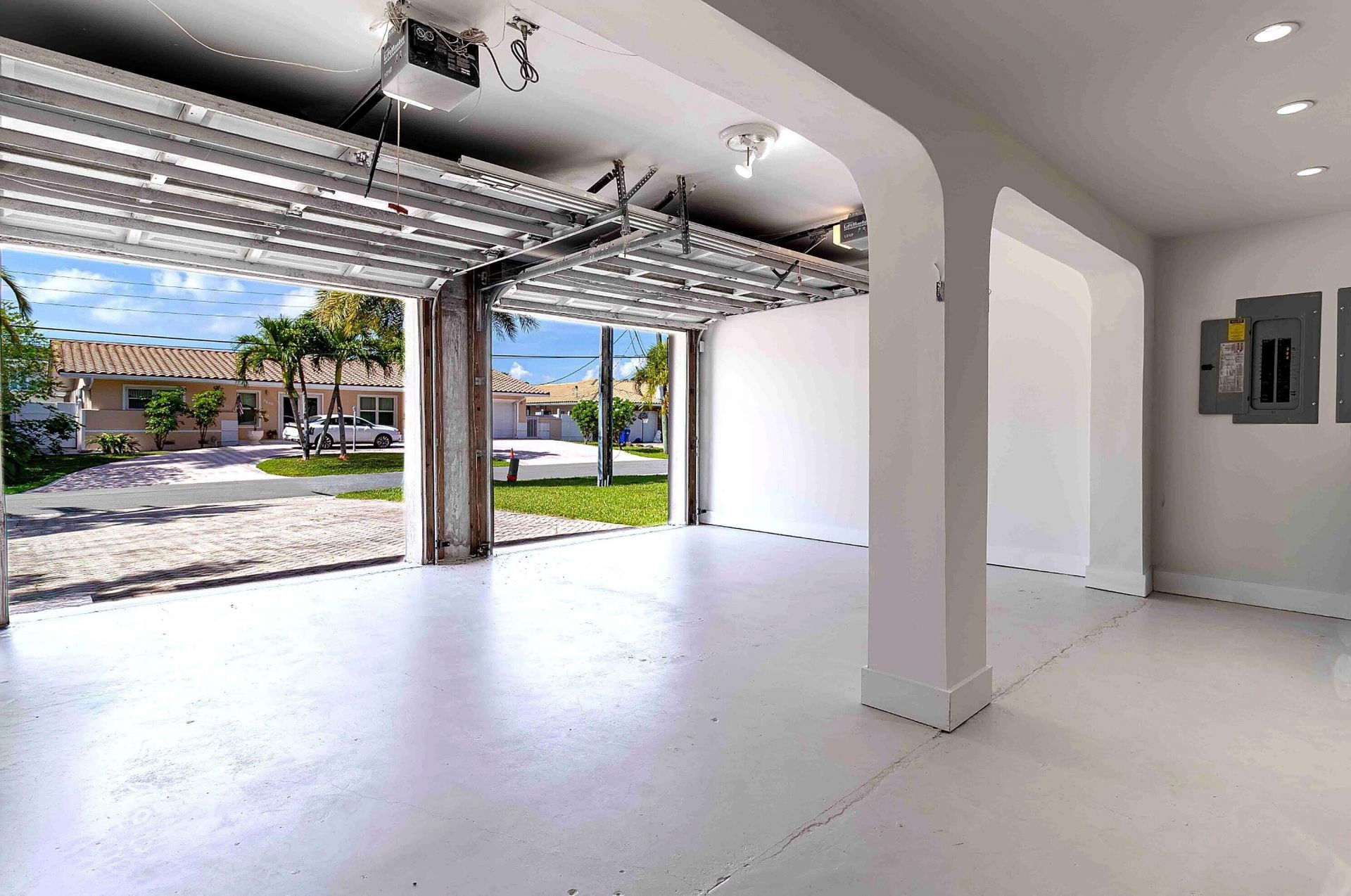 3341 NE 170th Street, North Miami Beach, FL 33160 Photo