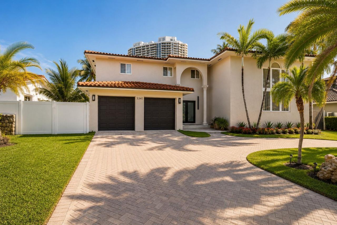 3341 NE 170th Street, North Miami Beach, FL 33160 Photo
