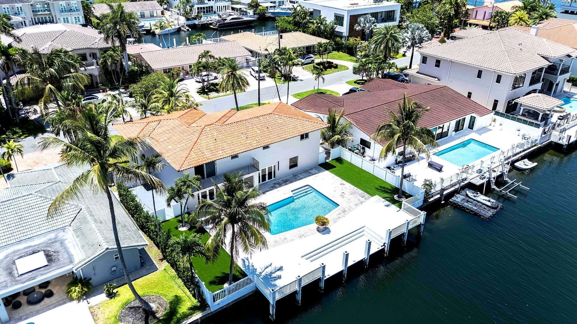 3341 NE 170th Street, North Miami Beach, FL 33160 Photo