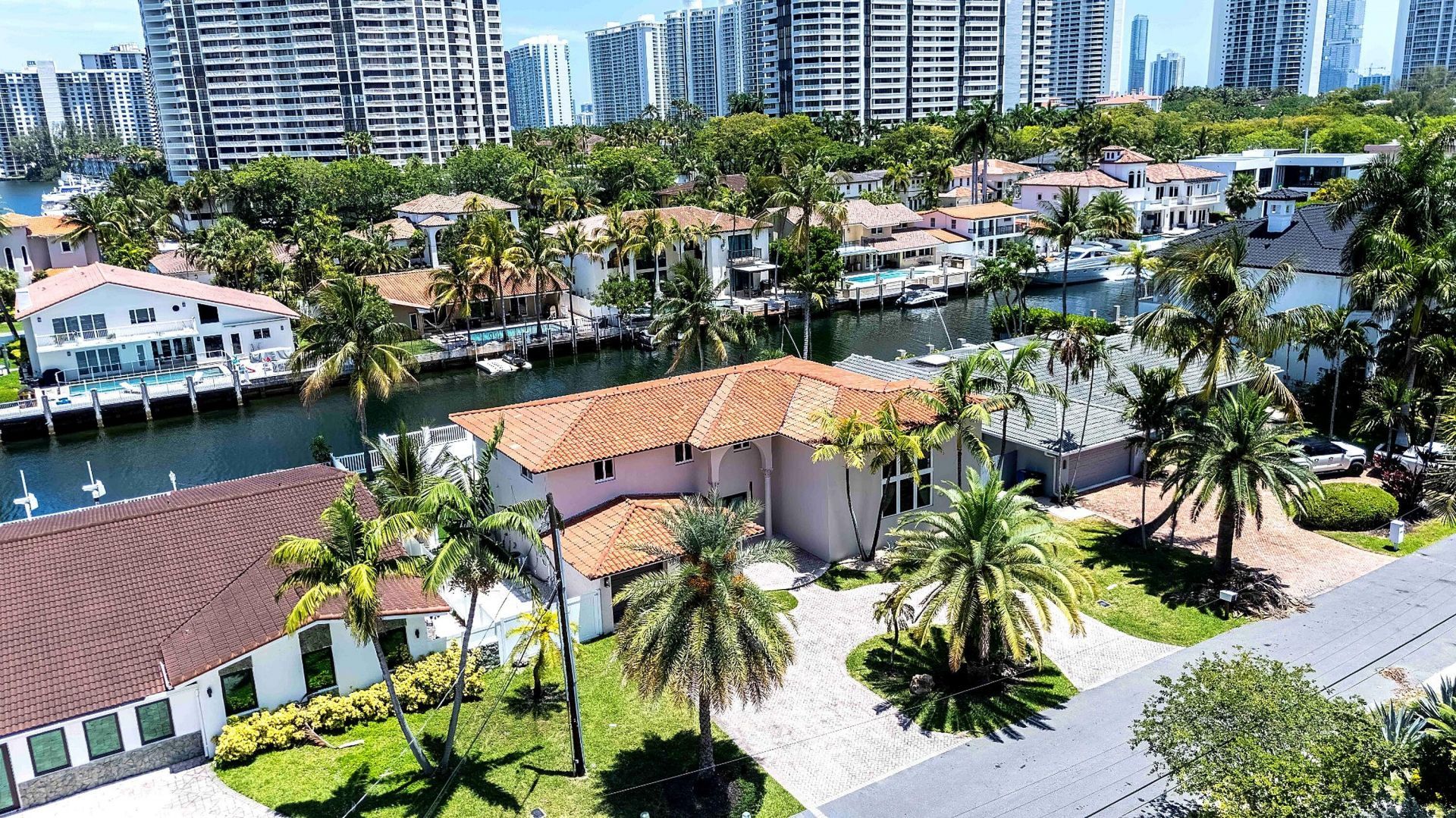 3341 NE 170th Street, North Miami Beach, FL 33160 Photo