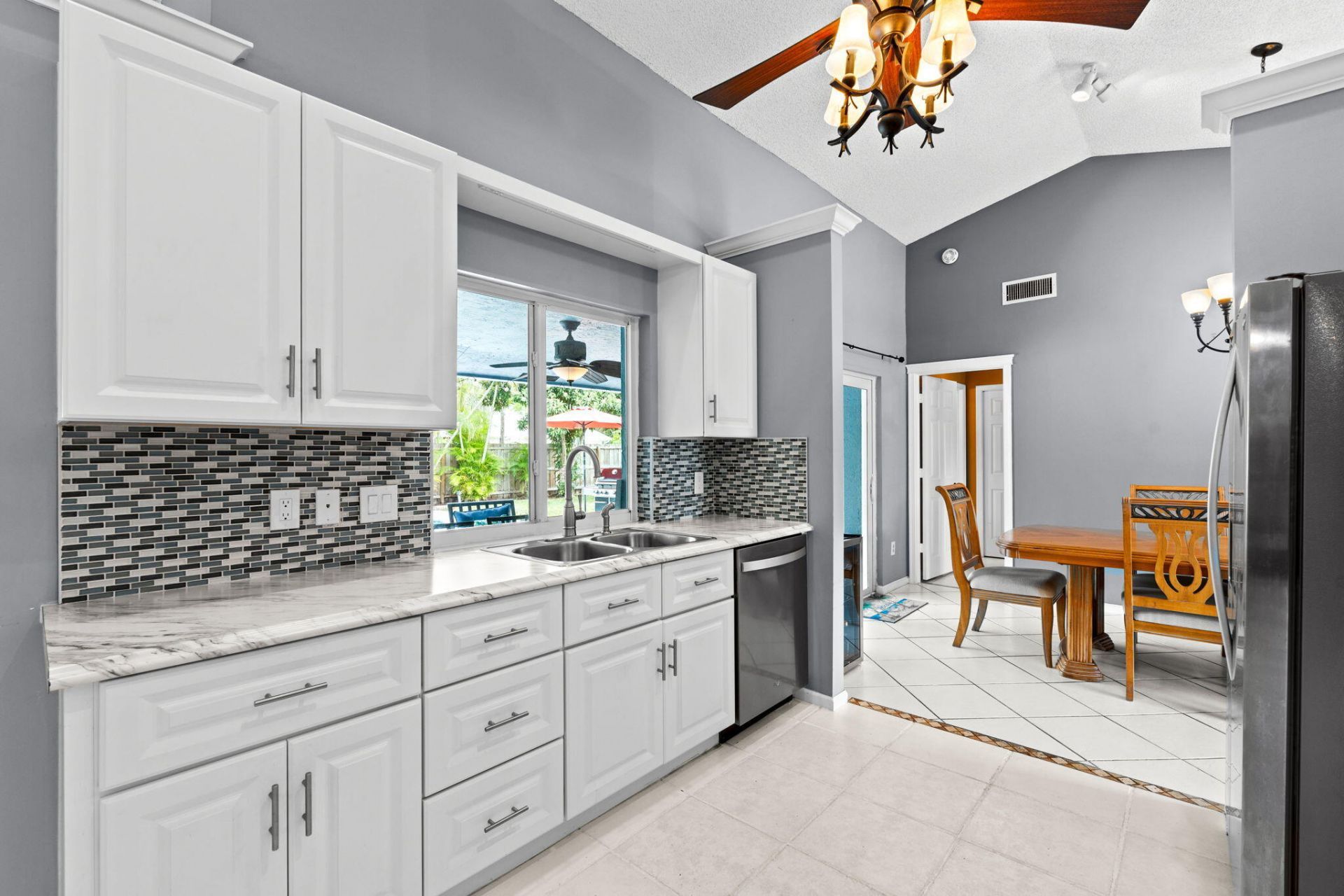 986 Cherry Lane, Wellington, FL 33414 Photo