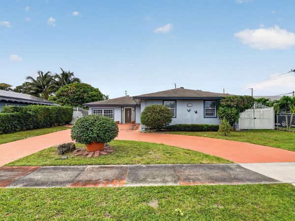 4033 Kent Avenue, Lake Worth Beach, FL 33461