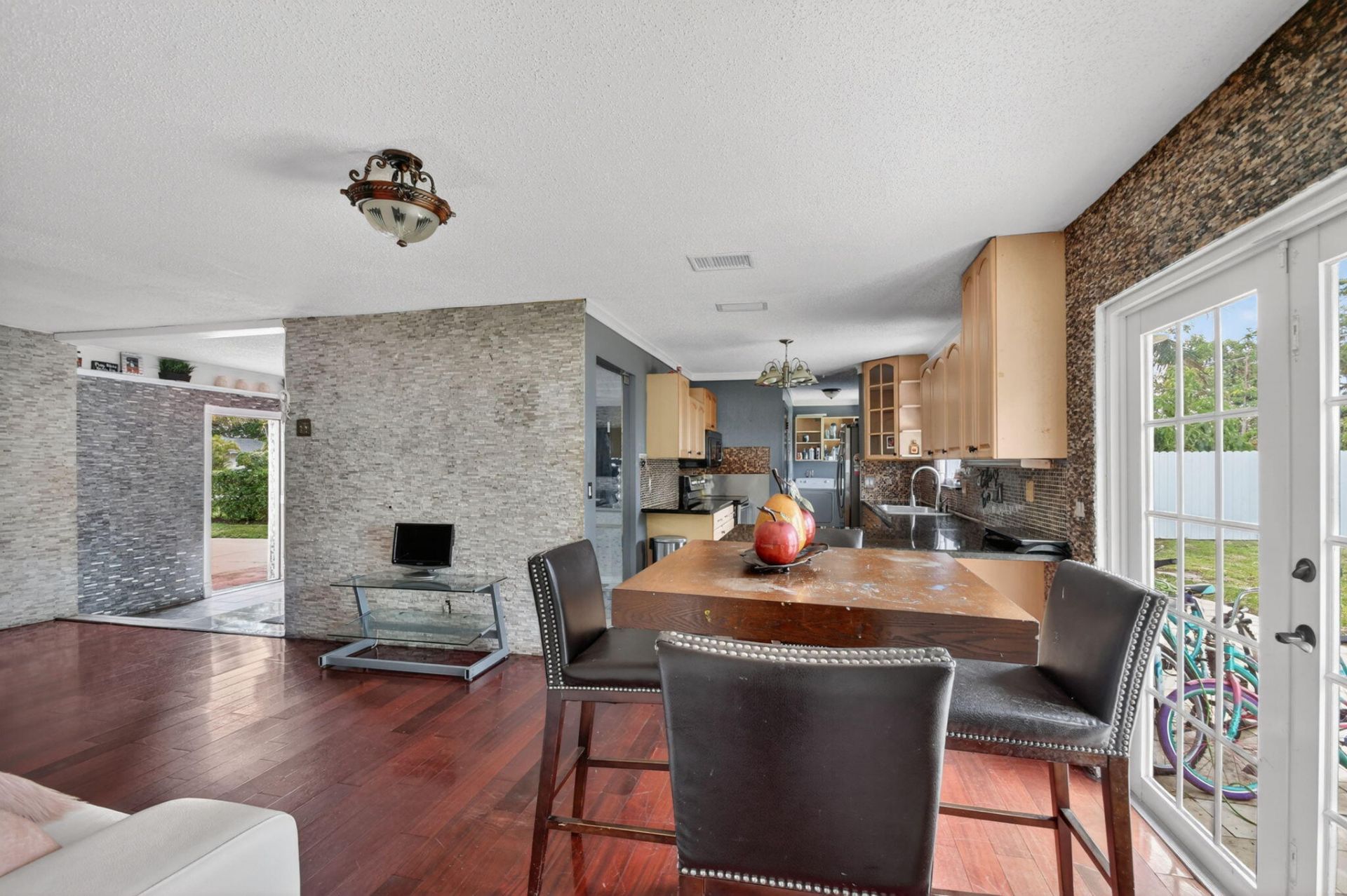 4033 Kent Avenue, Lake Worth Beach, FL 33461 Photo