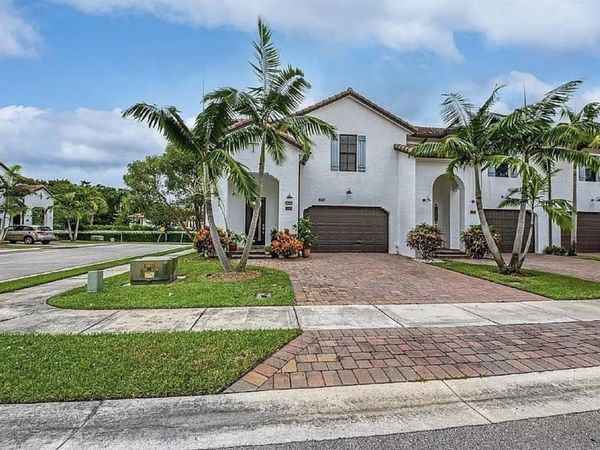 3199 Santa Catalina Place, Greenacres, FL 33467