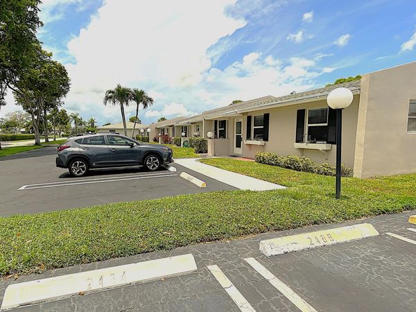 2431 Del Aire Boulevard, Unit 115-d, Delray Beach, FL 33445