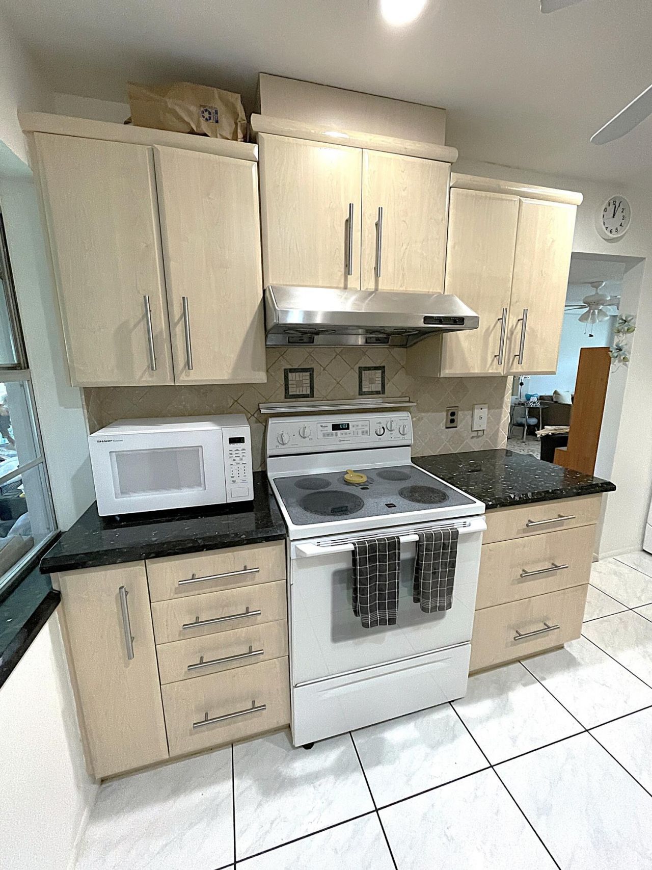 2431 Del Aire Boulevard, Unit 115-d, Delray Beach, FL 33445 Photo