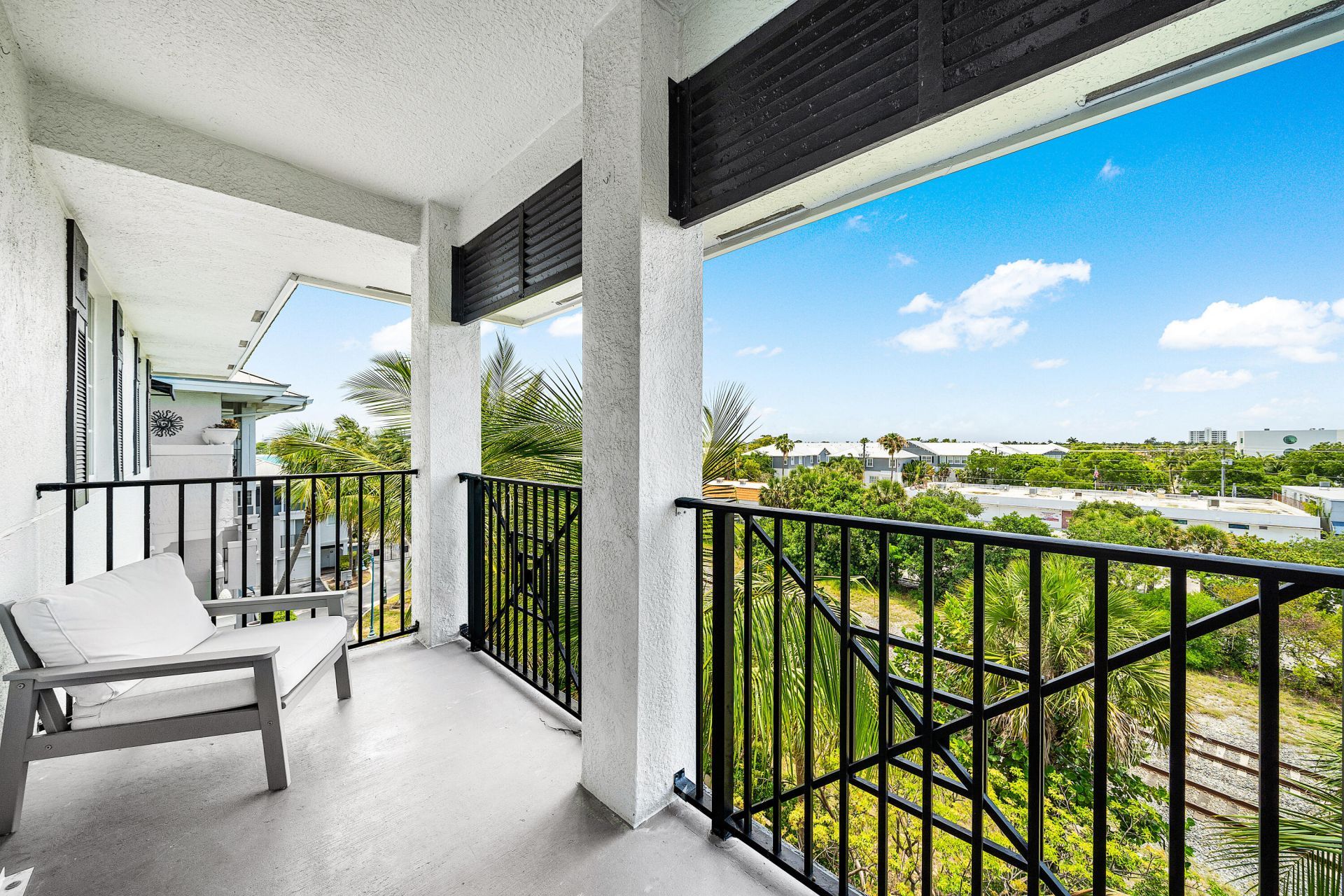 255 NE 3rd Avenue, Unit 2503, Delray Beach, FL 33444 Photo