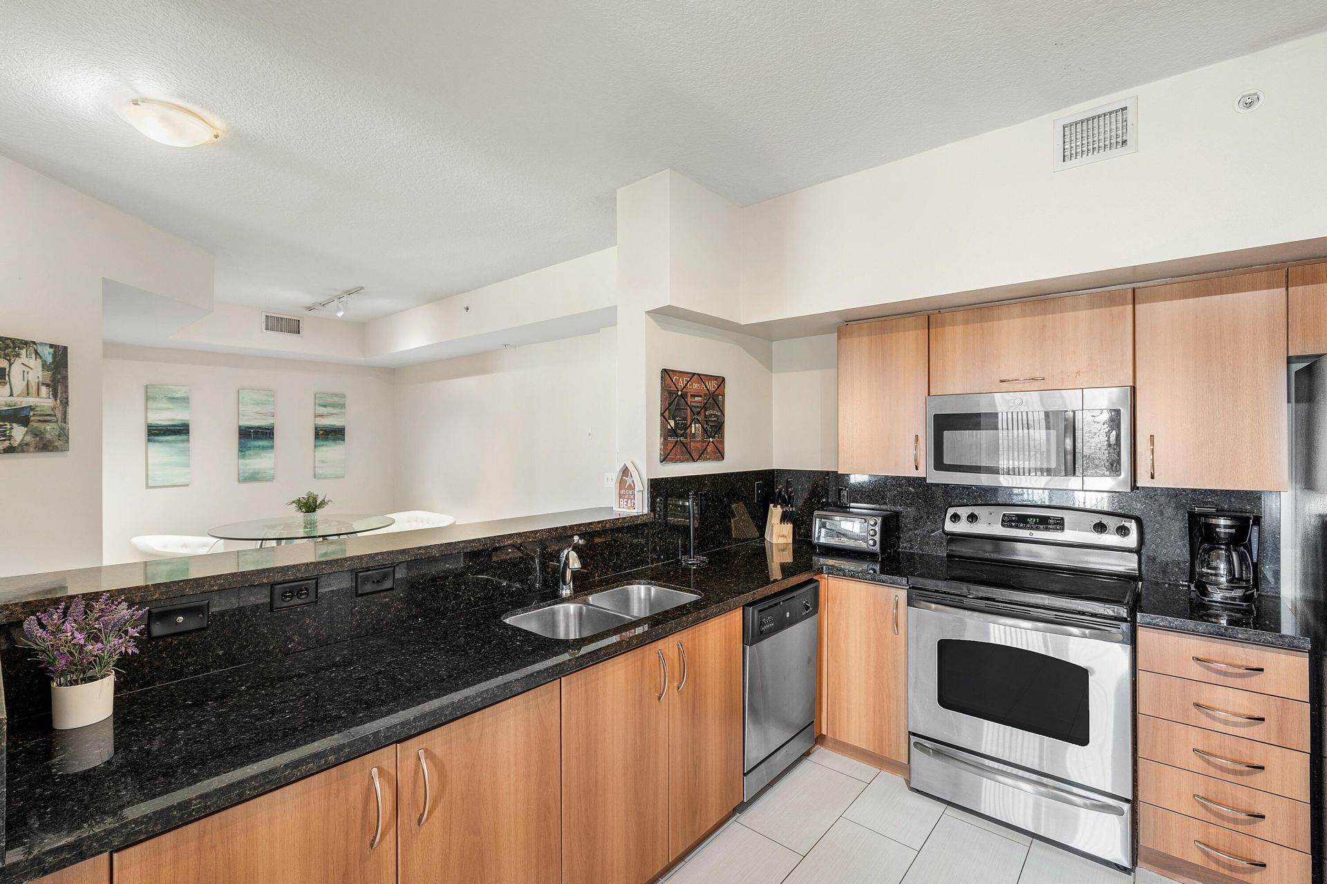 255 NE 3rd Avenue, Unit 2503, Delray Beach, FL 33444 Photo