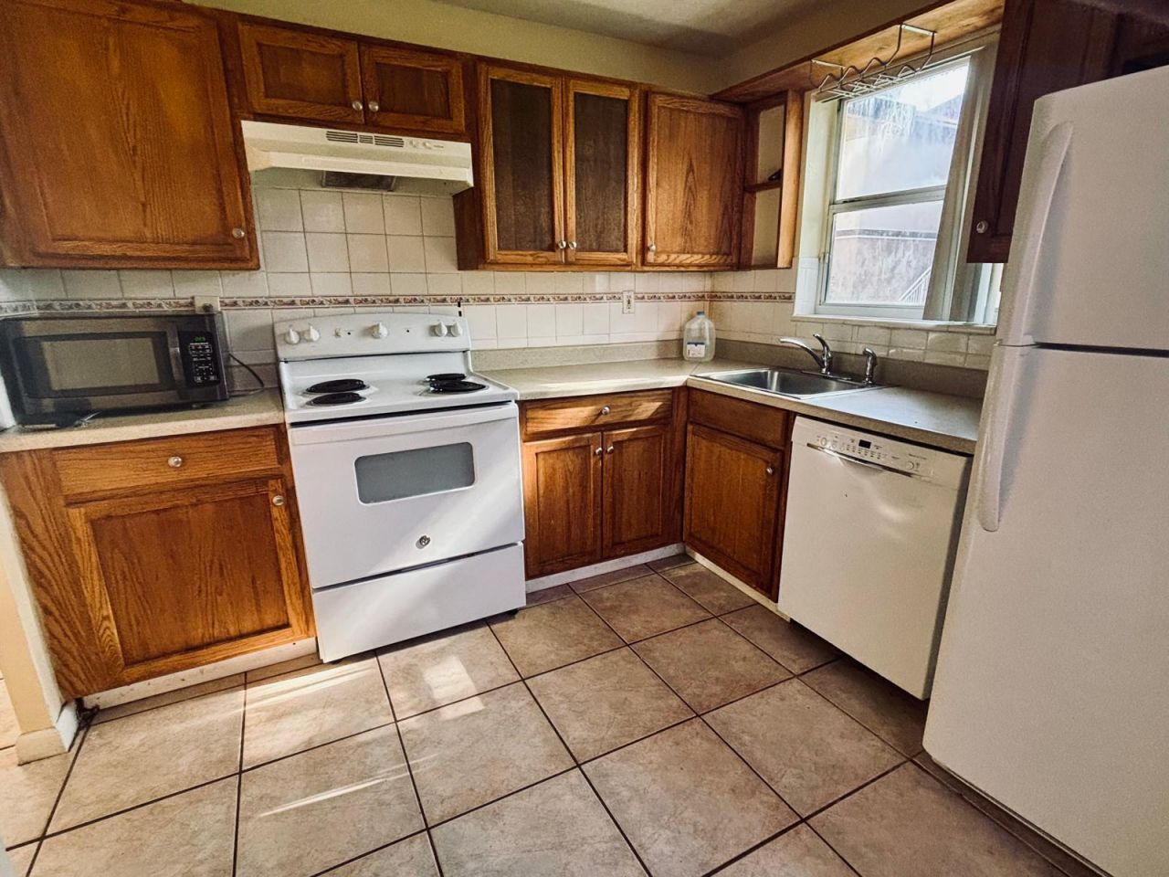 11201 SW 13th Street, Pembroke Pines, FL 33025 Photo