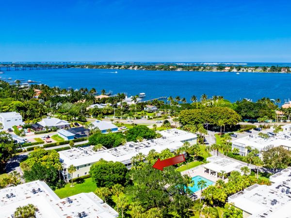 1600 SE Saint Lucie Boulevard, Unit 205, Stuart, FL 34996