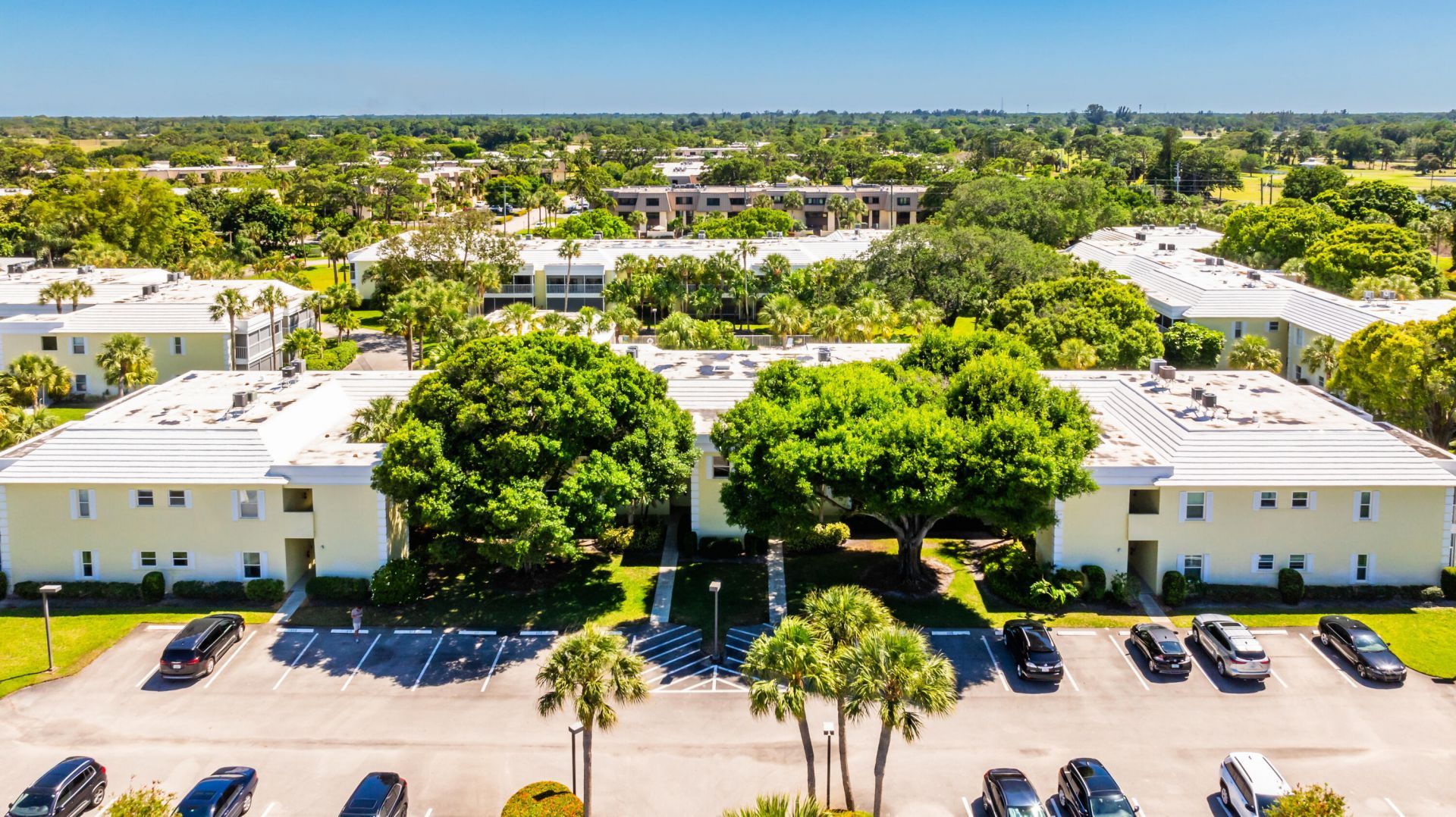 1600 SE Saint Lucie Boulevard, Unit 205, Stuart, FL 34996 Photo