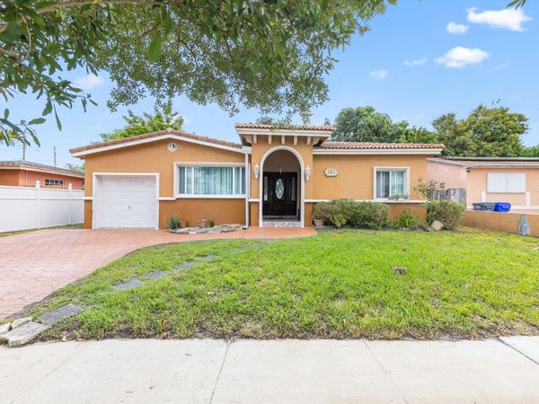 321 N 72nd Terrace, Hollywood, FL 33024