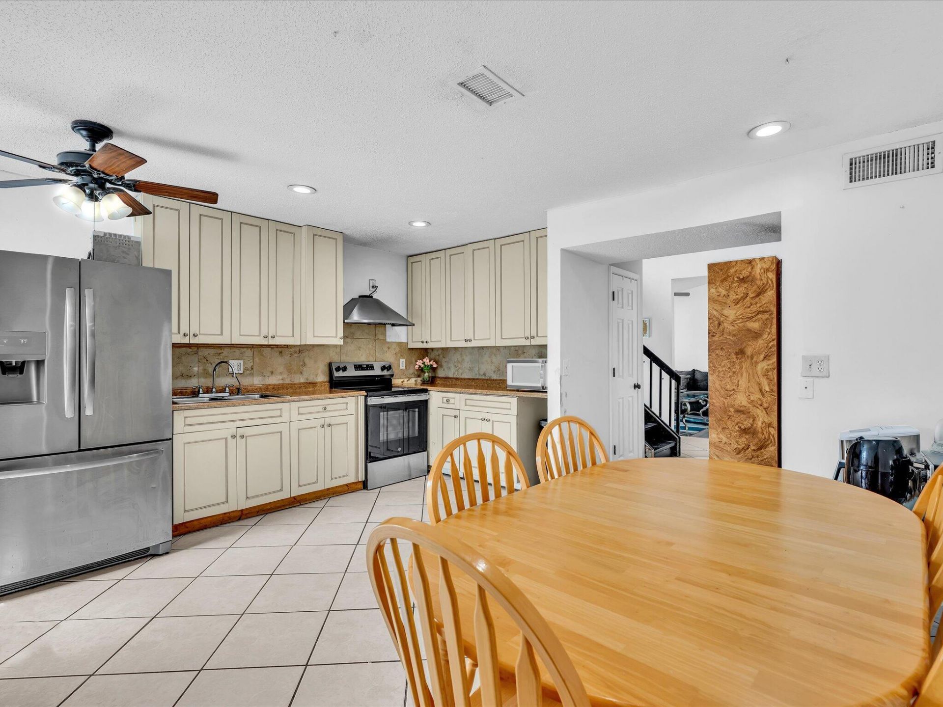 5610 Dewberry Way, West Palm Beach, FL 33415 Photo