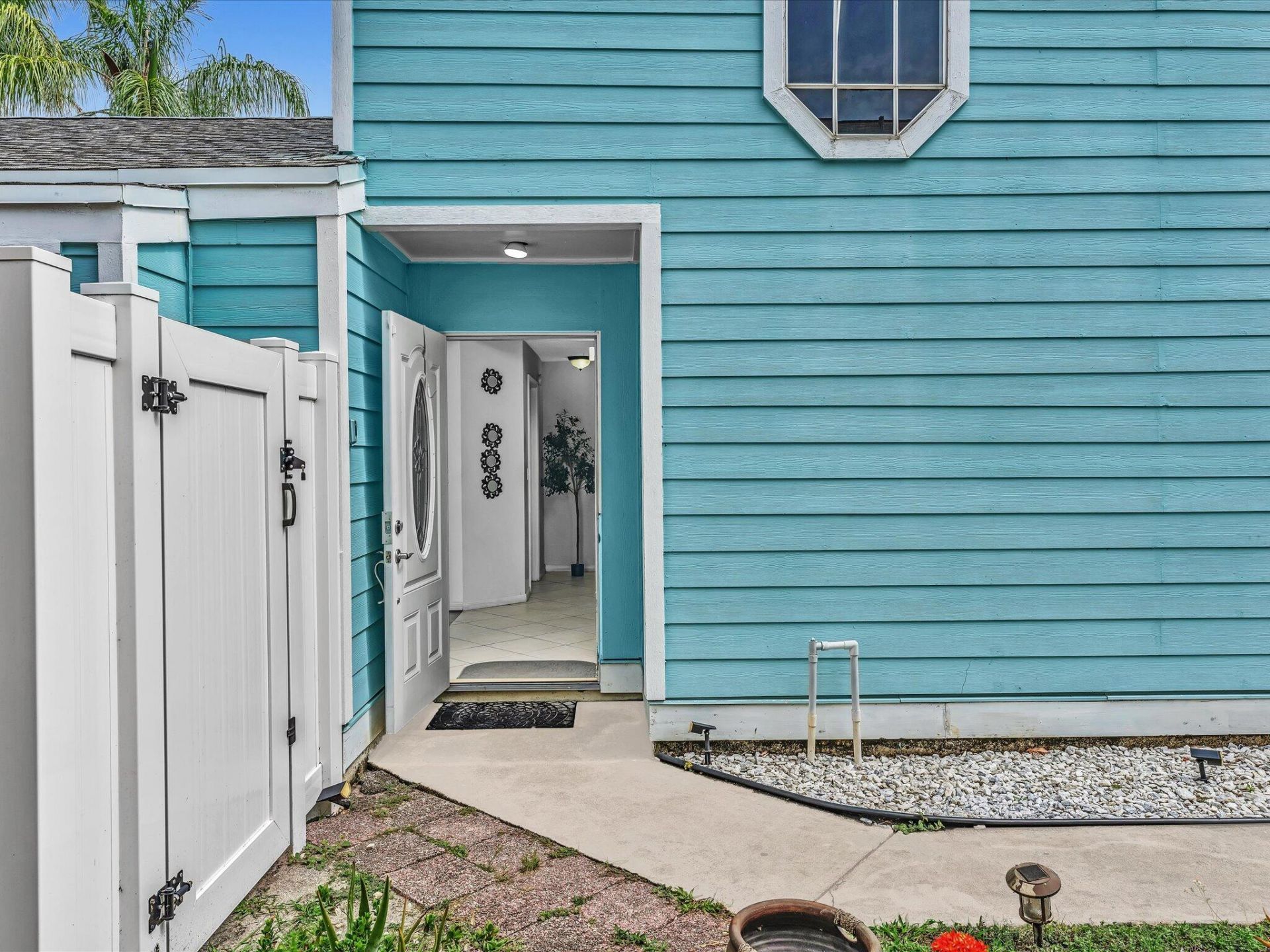 5610 Dewberry Way, West Palm Beach, FL 33415 Photo