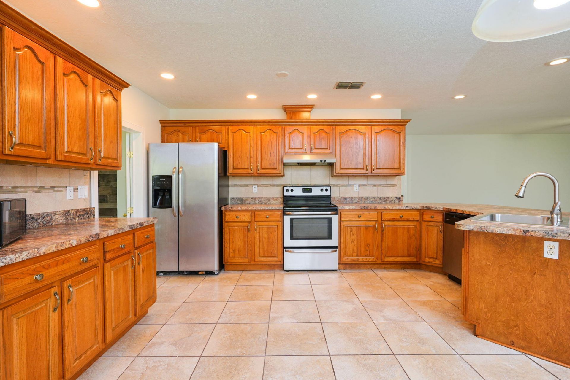 2110 Flower Terrace, Sebring, FL 33875 Photo