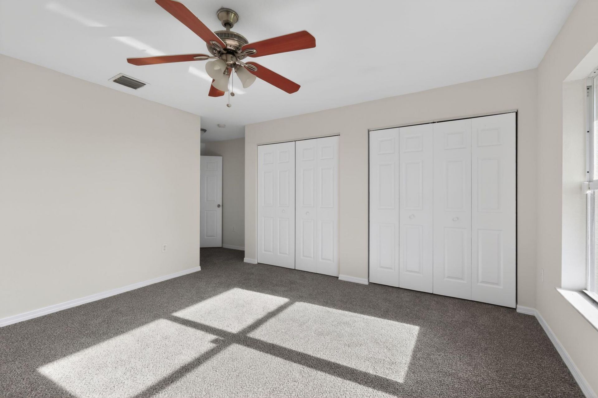 138 Dabou Loop, Belle Glade, FL 33430 Photo