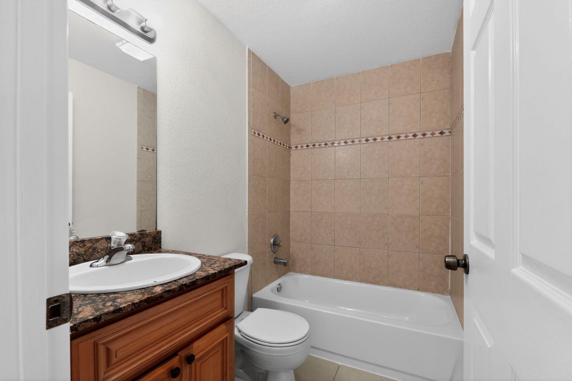 138 Dabou Loop, Belle Glade, FL 33430 Photo