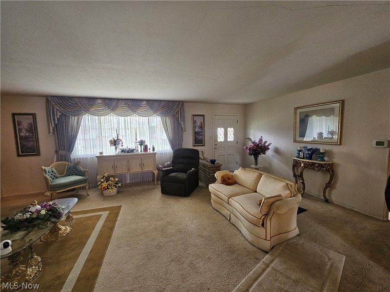 5427 Mardale Avenue, Bedford, OH 44146 Photo 12