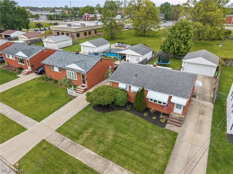 14316 Parkman Boulevard, Brook Park, OH 44142 Photo 4