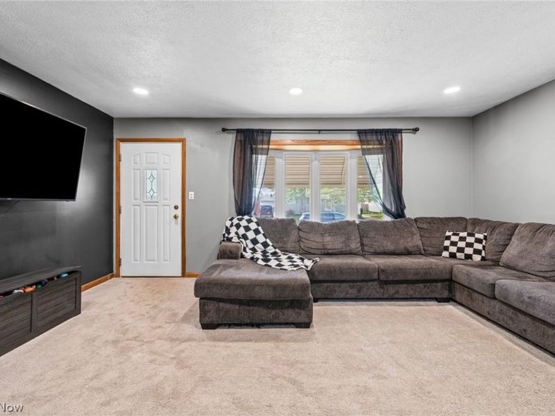 14316 Parkman Boulevard, Brook Park, OH 44142 Photo 6