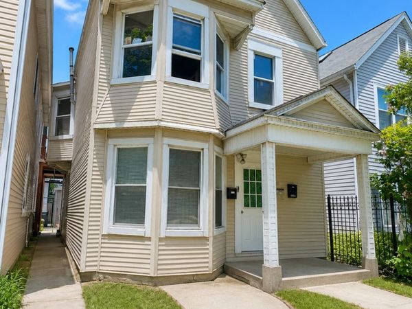 3709 W Palmer Street , Chicago, IL 60647