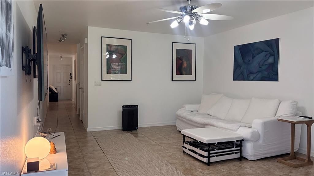 9064 Gervais Cir, Unit 105, Naples, FL 34120 Photo