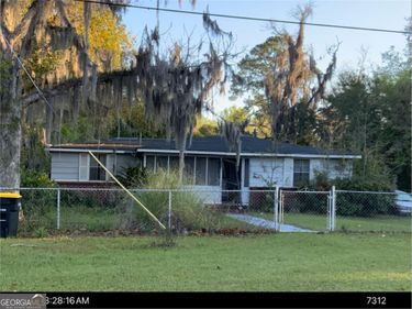 204 Trumbull Street, Darien, GA 31305