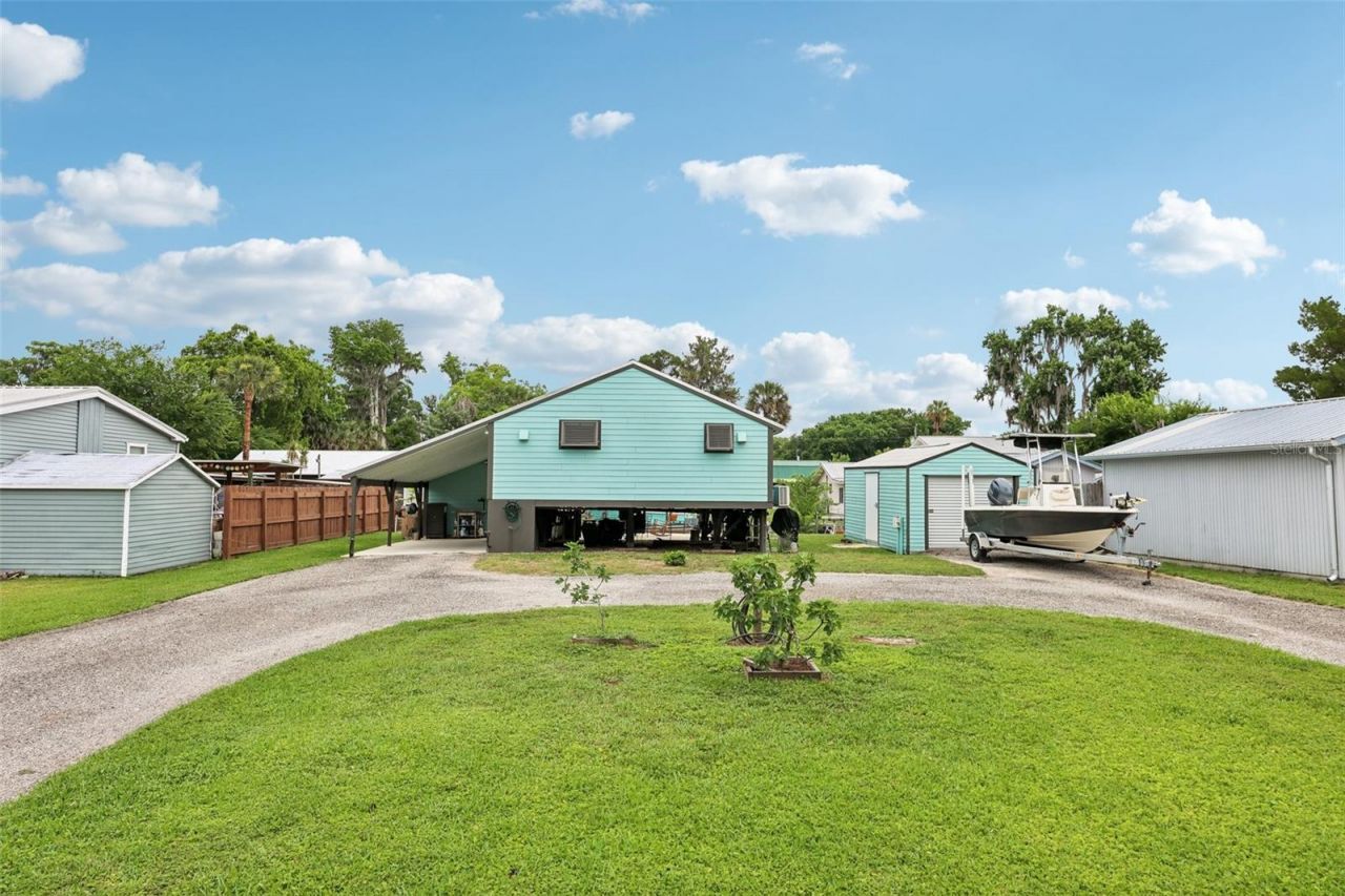 24521 Snail Road , Astor, FL 32102 Photo