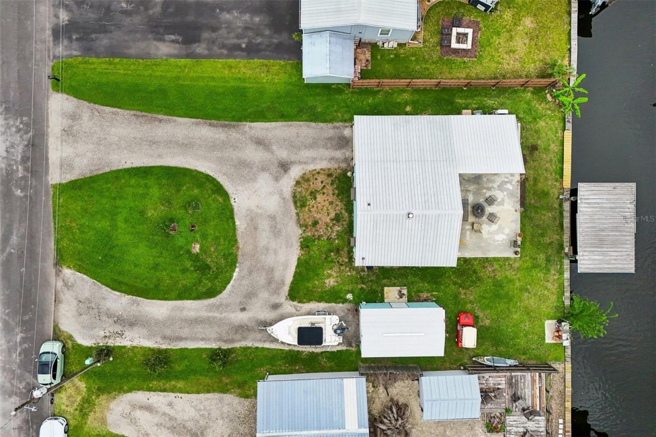 24521 Snail Road , Astor, FL 32102 Photo